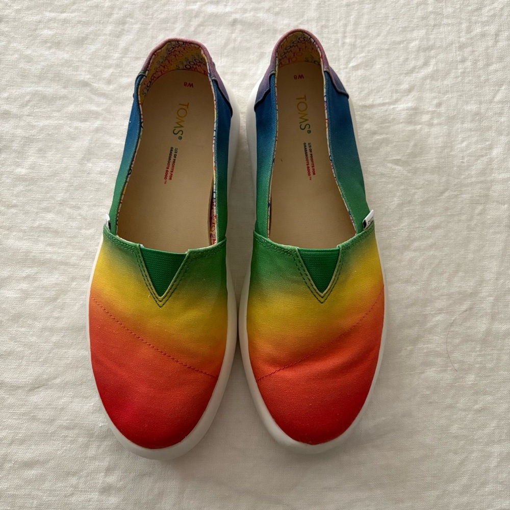 TOMS Womens W8 Alpargata Rainbow Pride Slip-on Loafers Shoes Flats